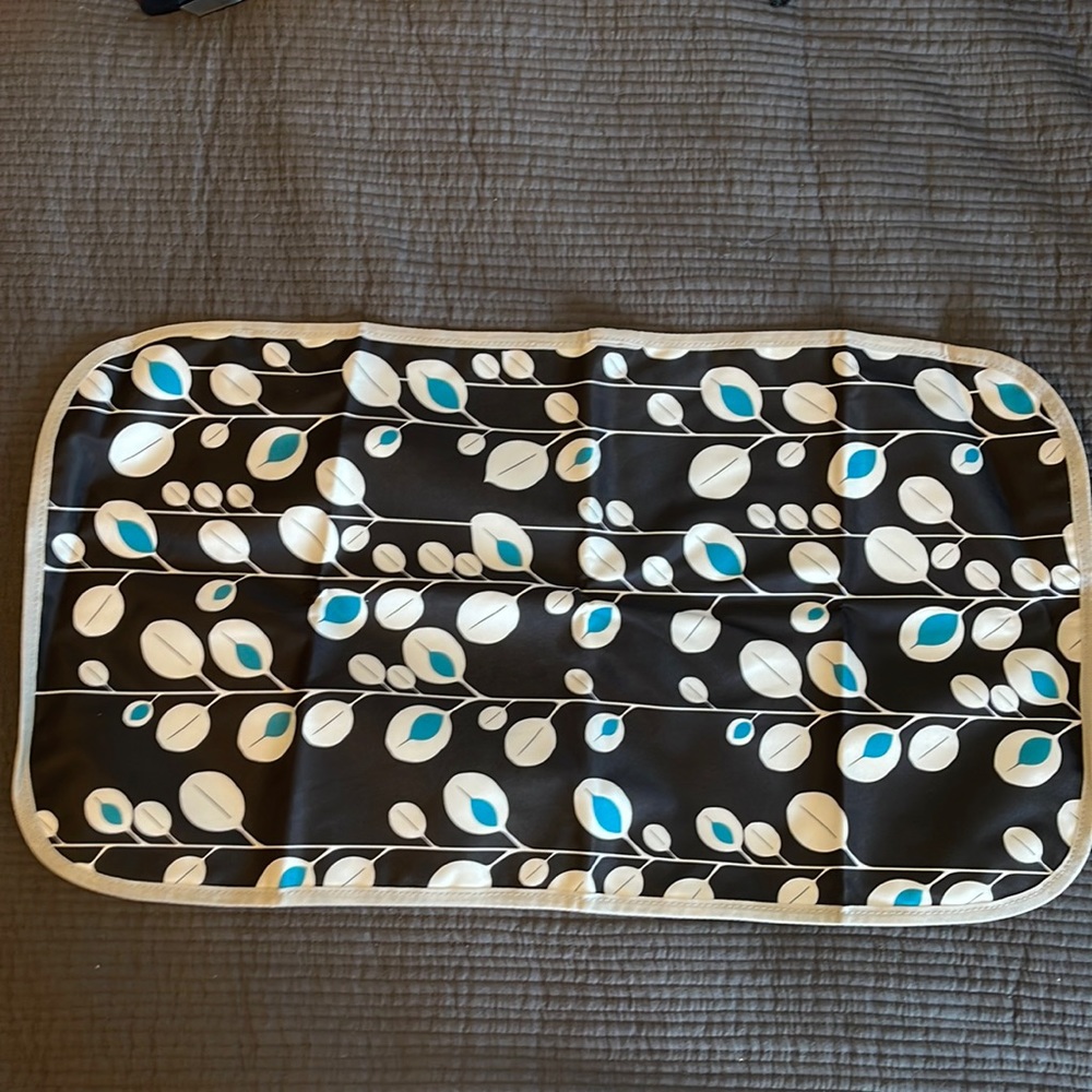 Ju-Ju-Be Light Changing Pad - Evening Vines